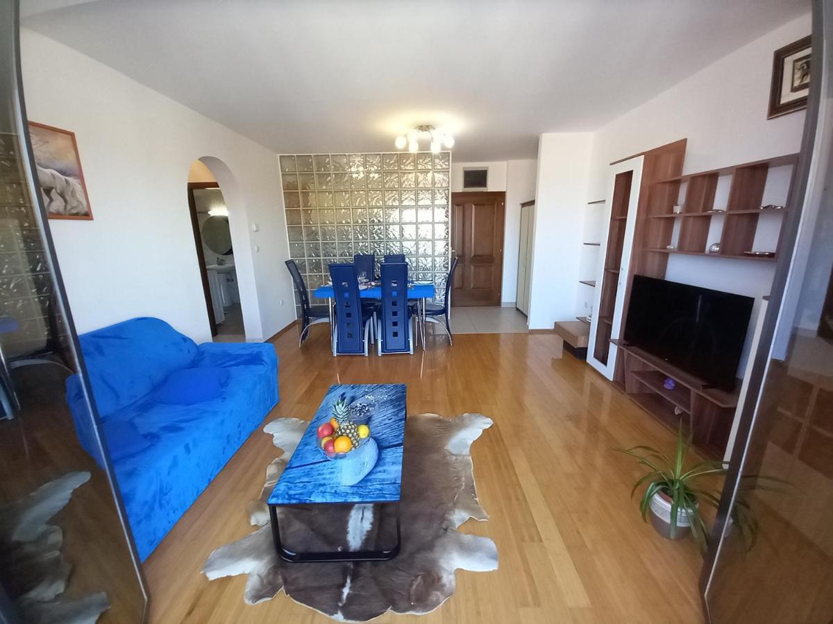 Iva Apartman Pula Exterior foto